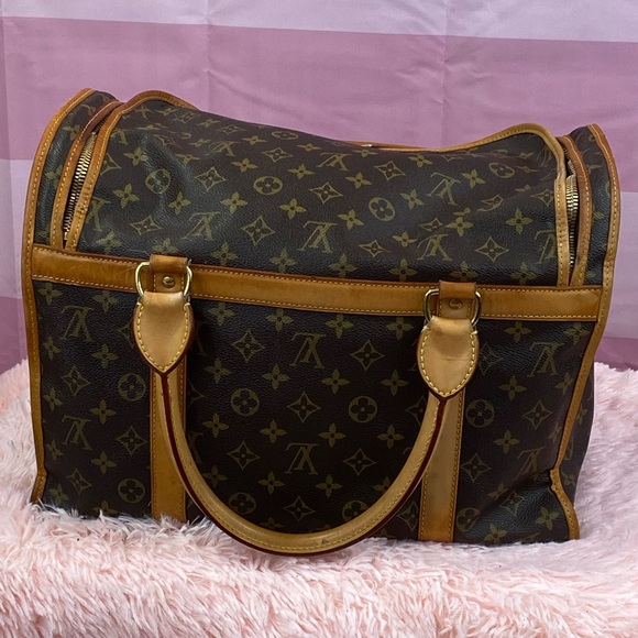 Authentic Louis Vuitton Monogram Pet Carrier 40 - Picture 4 of 11